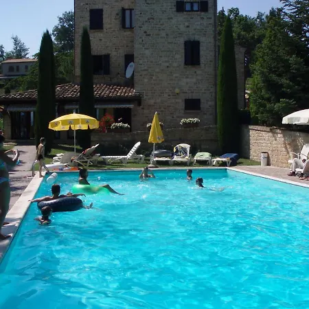 Holiday With Pool Tennis Court Parking Feriehus Montelparo